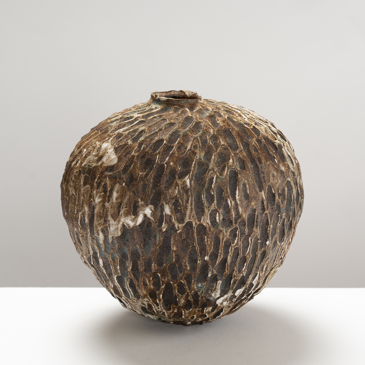 LB556Y50 Moon Vase