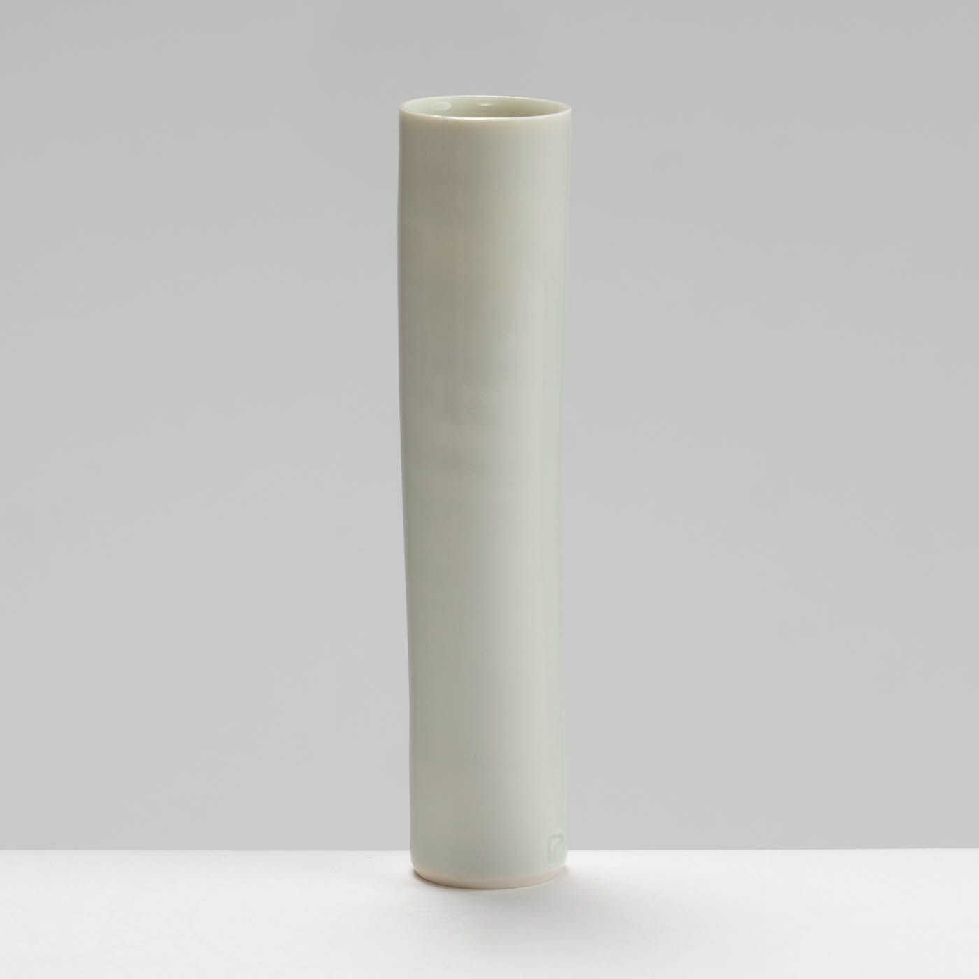 RH578Y117 Cylinder Vase Pale Celadon