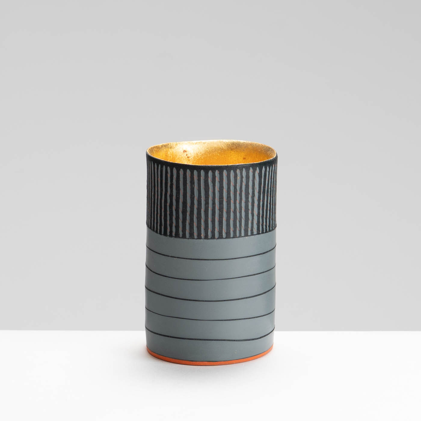 LS345Y772 Small Charcoal Vessel with 23ct Gold Interior