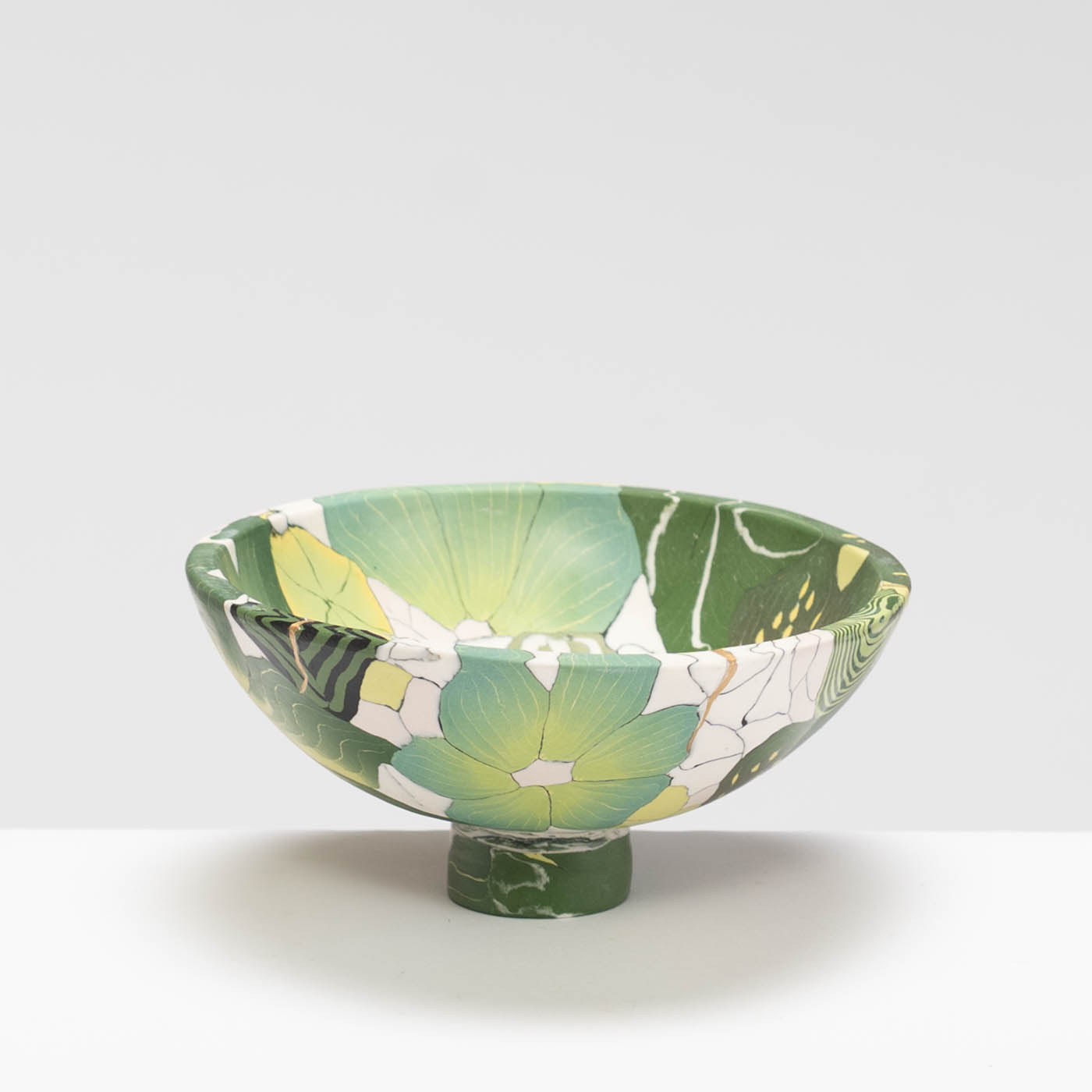JM570Y14 Green and White Bowl