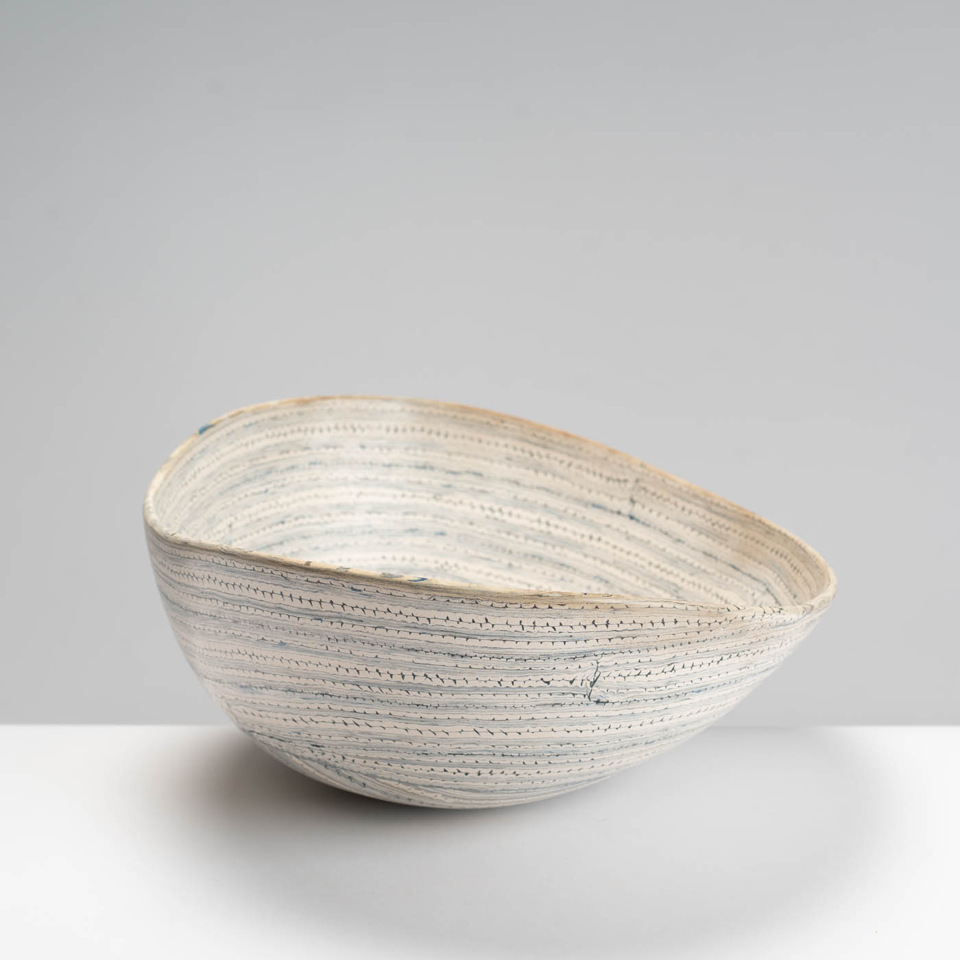 BG550Y41 Asymmetric Bowl #4