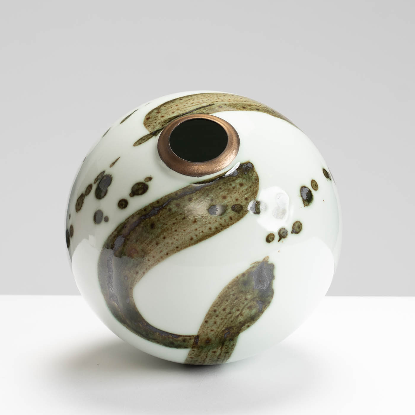 TT525Y231 Small Moon Jar Glazed Splash