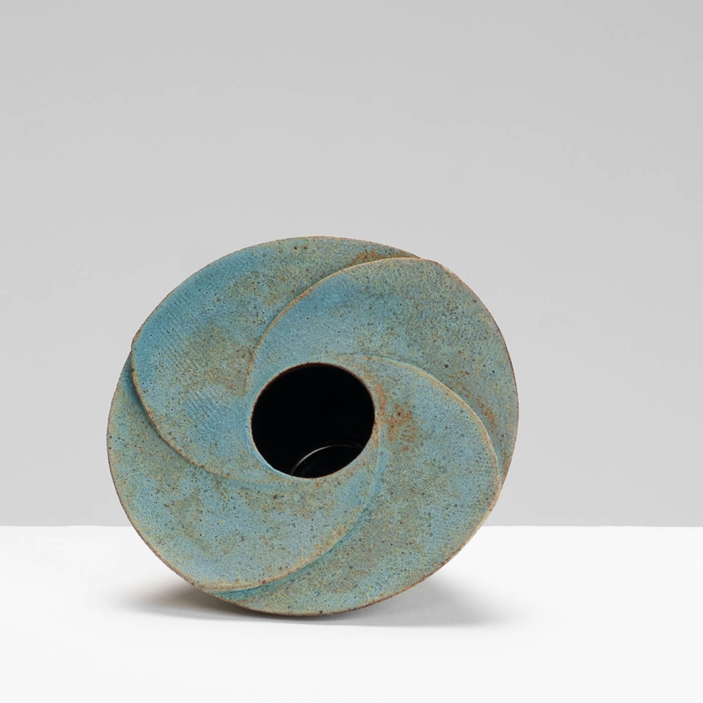 EM183Y962 Escher Vase