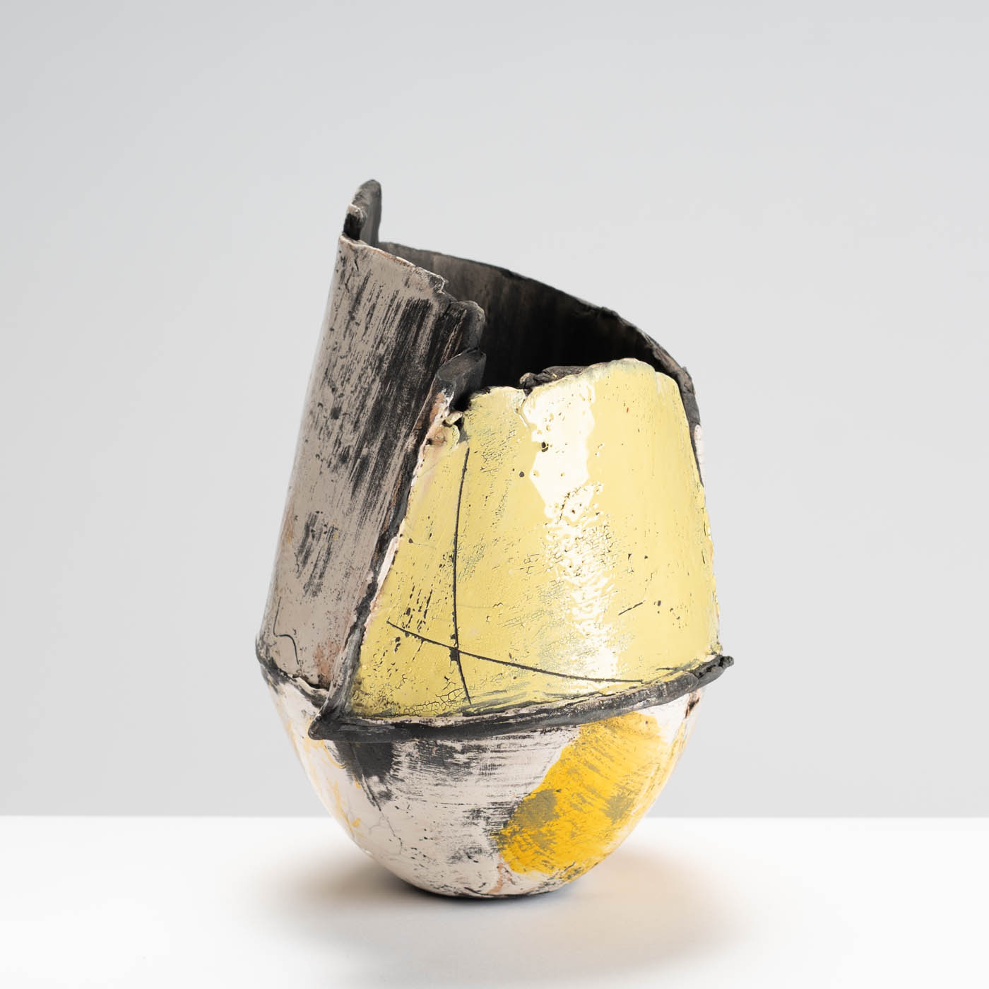 ES582Y63 Medium Yellow Fragmented Vessel