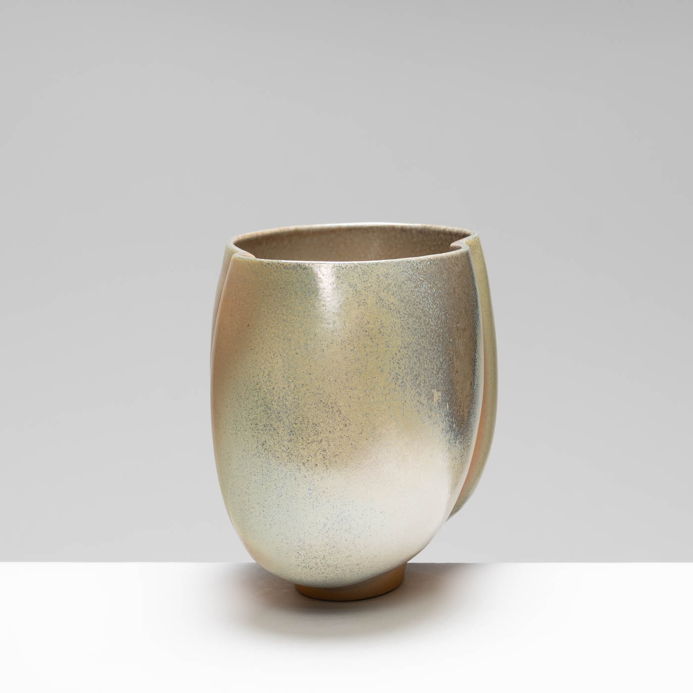 RK53Y199 Medium Double-Curled Bowl