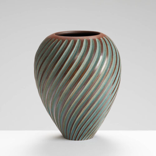EM183Y959 Carved Ball