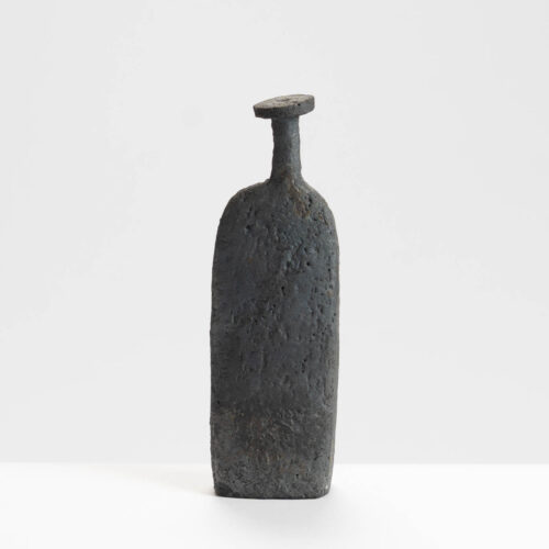 UM590Y57 Bottle
