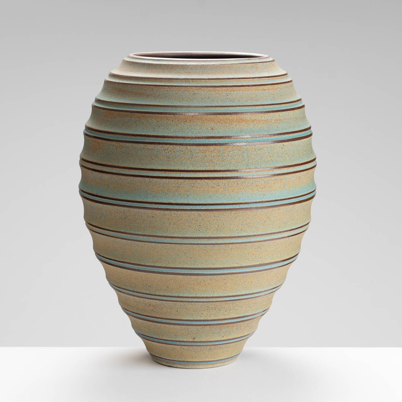 EM183Y958 Lantern Vase