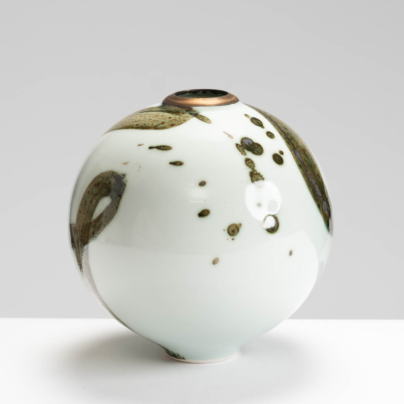 TT525Y231 Small Moon Jar Glazed Splash