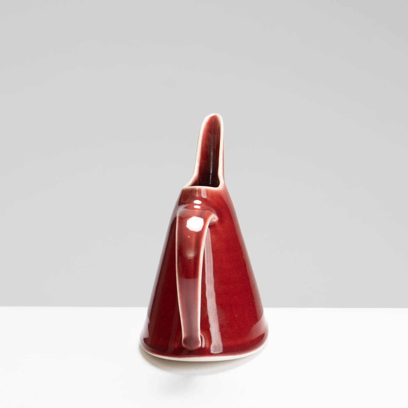 TT525Y239 Small Oval Jug Red
