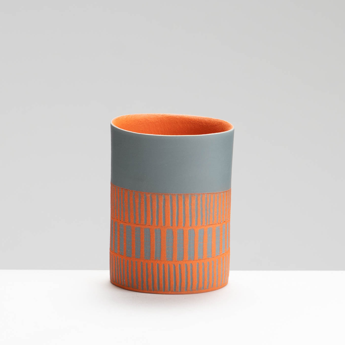LS345Y769 Small Charcoal Cylinder Vessel