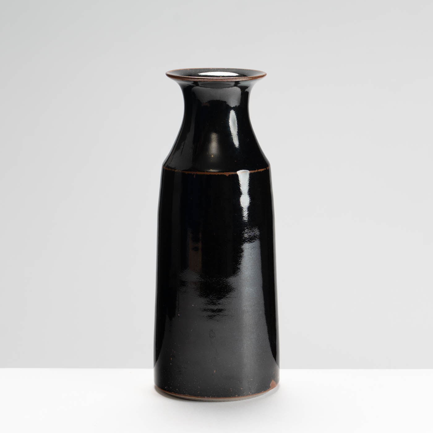 JTW322Y919 Vase Tenmoku