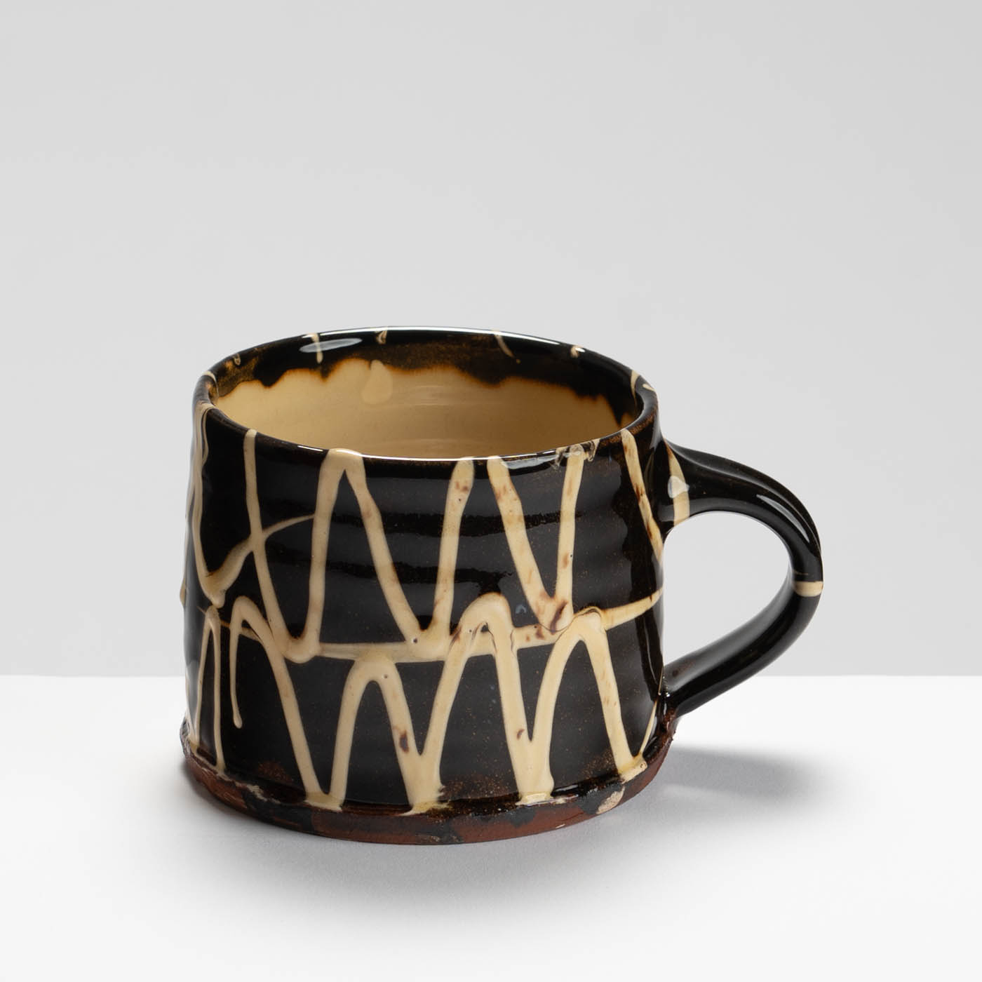 RK561Y044 Medium Mug