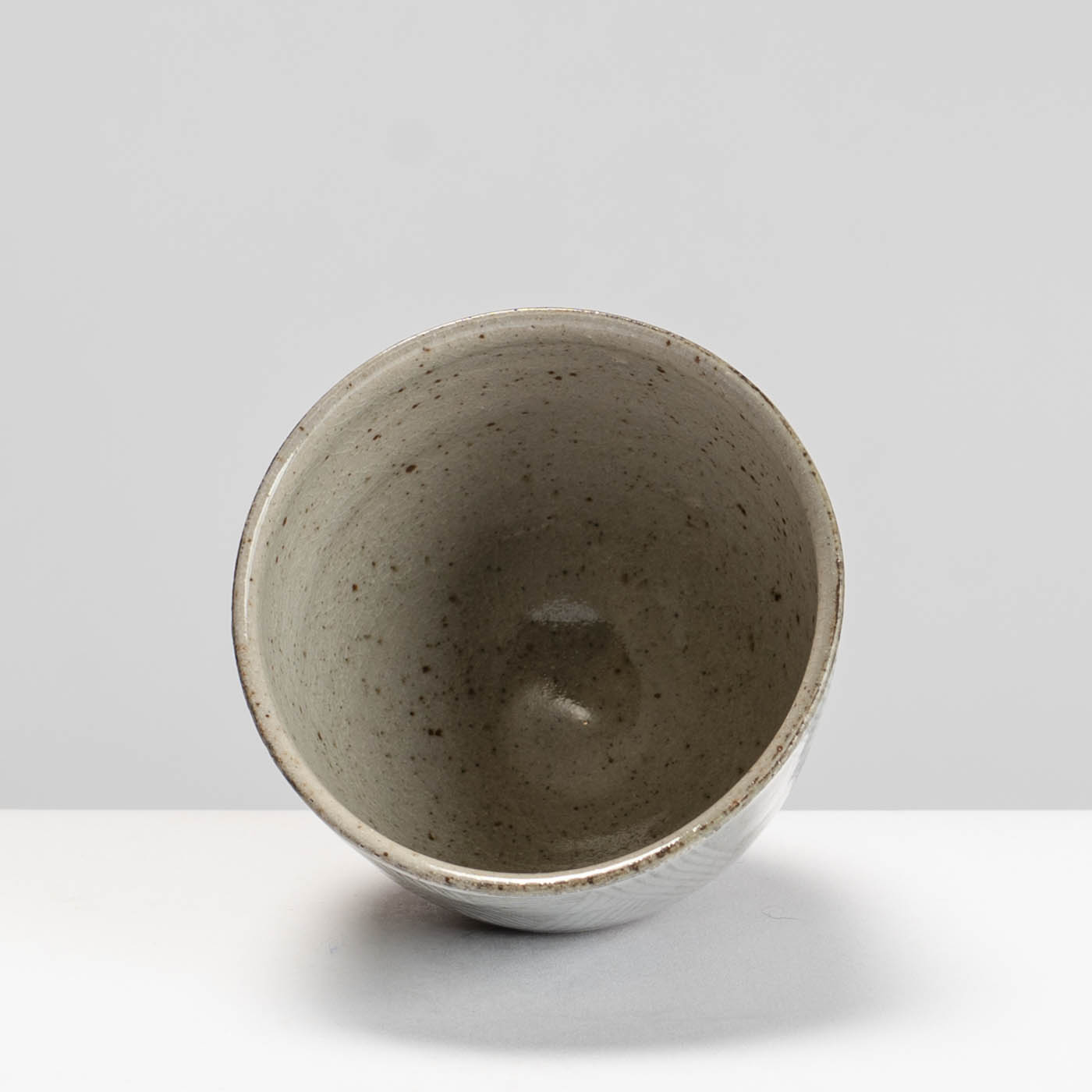 JTW322Y932 Tea Bowl Decorated