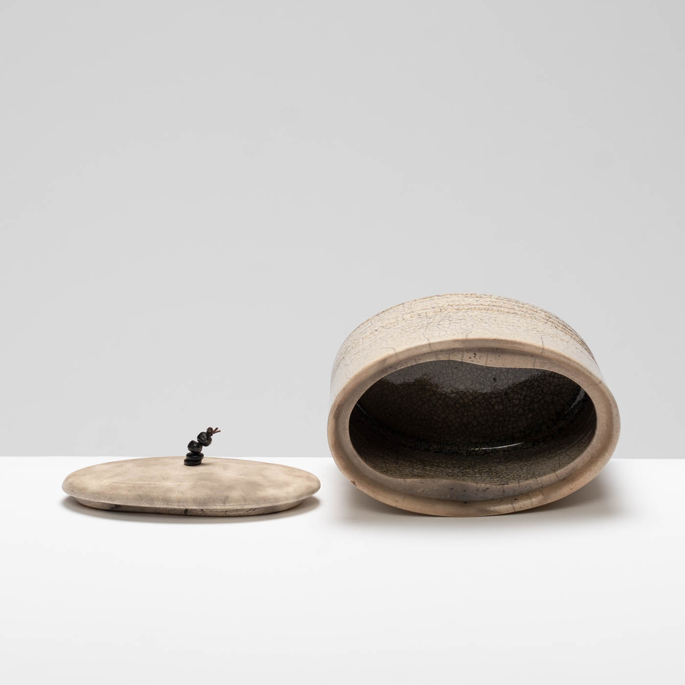 KS400Y92 Ellipse Raku Oval Container