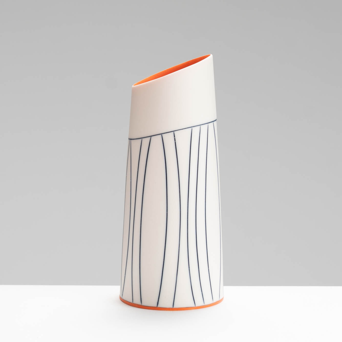 LS345Y726 Small Vase