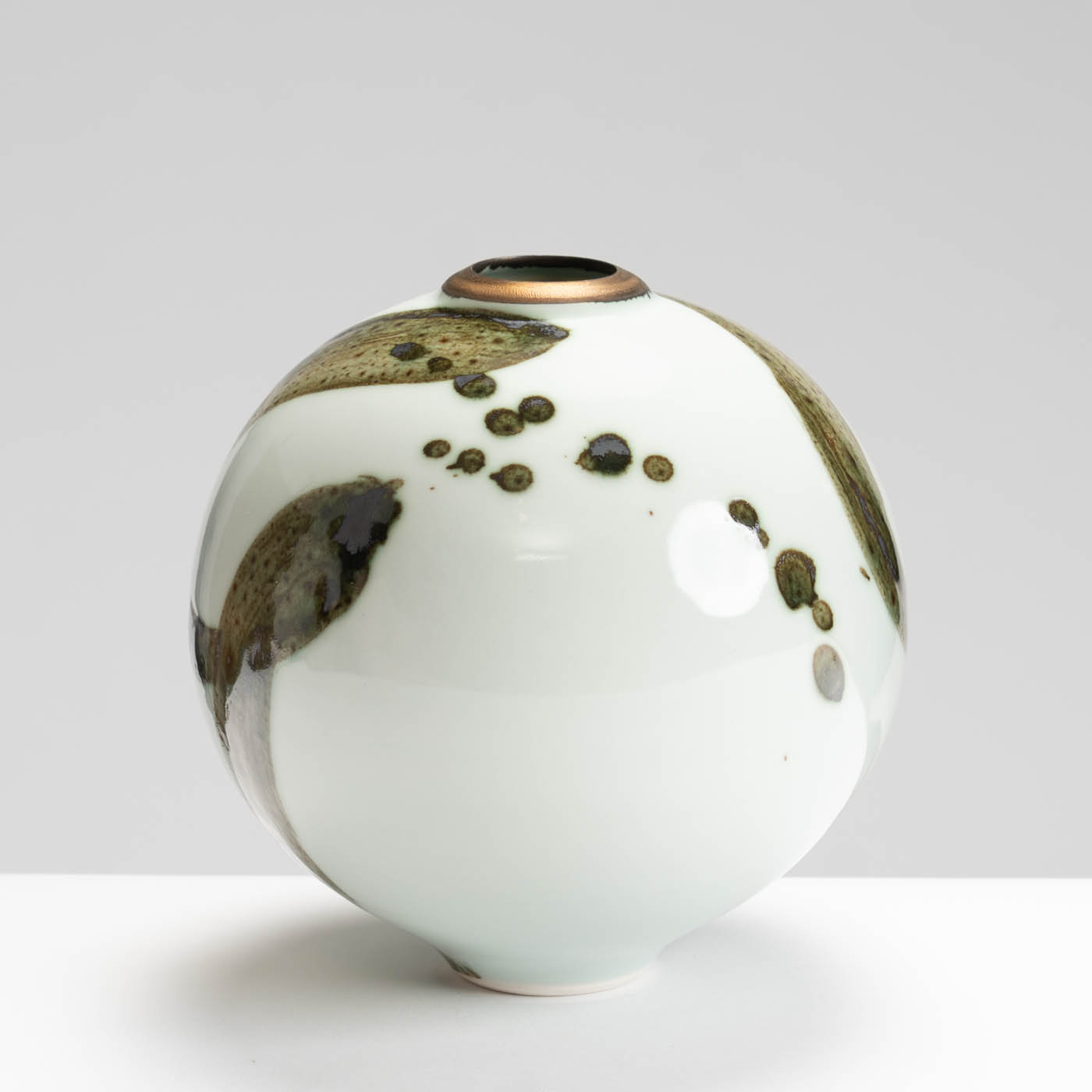 TT525Y231 Small Moon Jar Glazed Splash