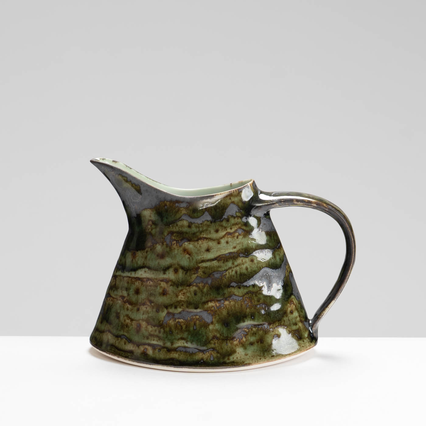TT525Y240 Small Oval Jug Moss Green
