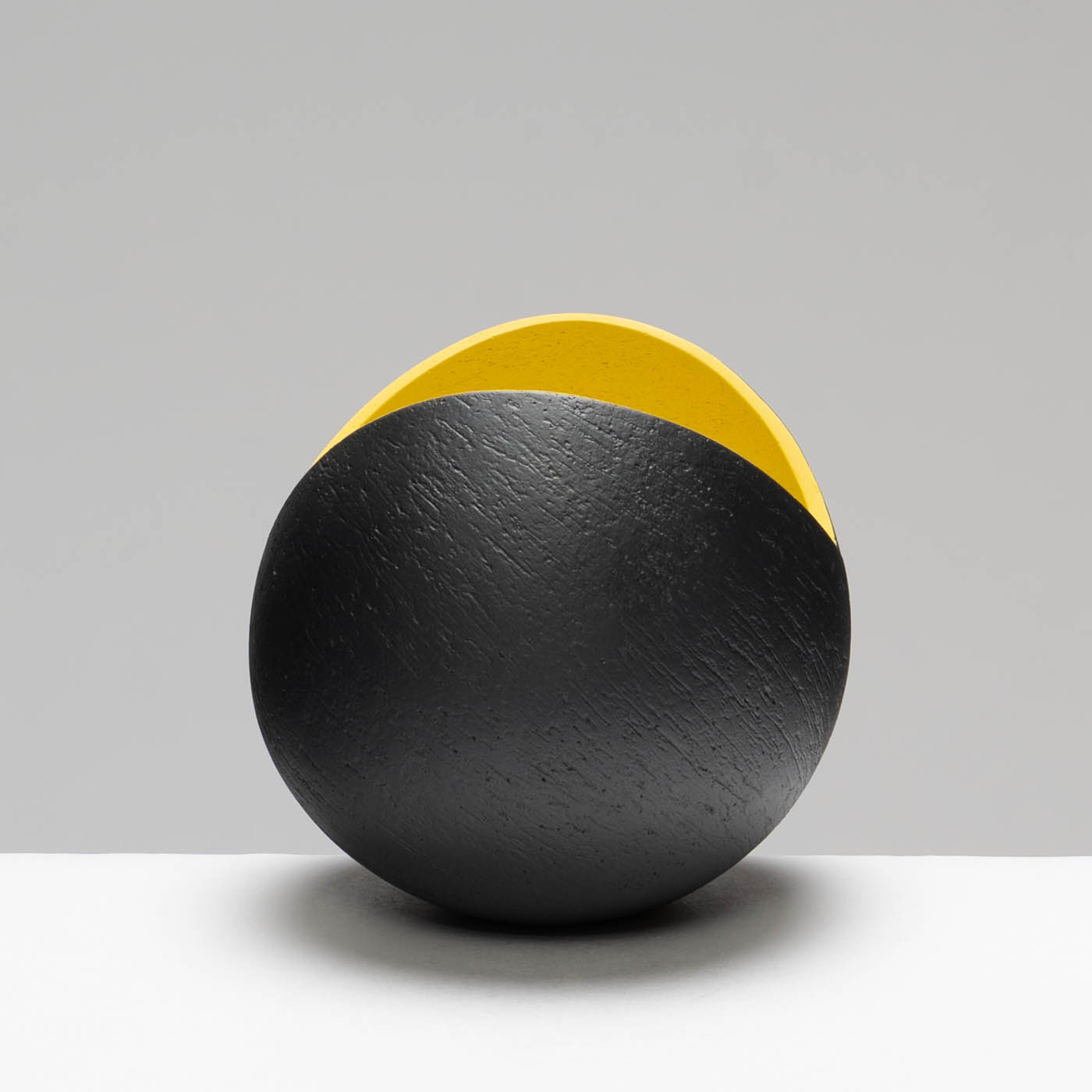 ASH259X84 Black Cut and Altered Pinch Pot