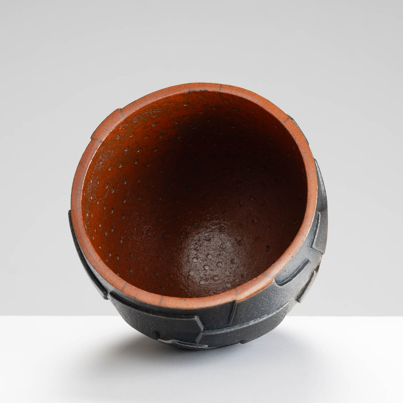 SH489X69 Raku Kuba Bowl