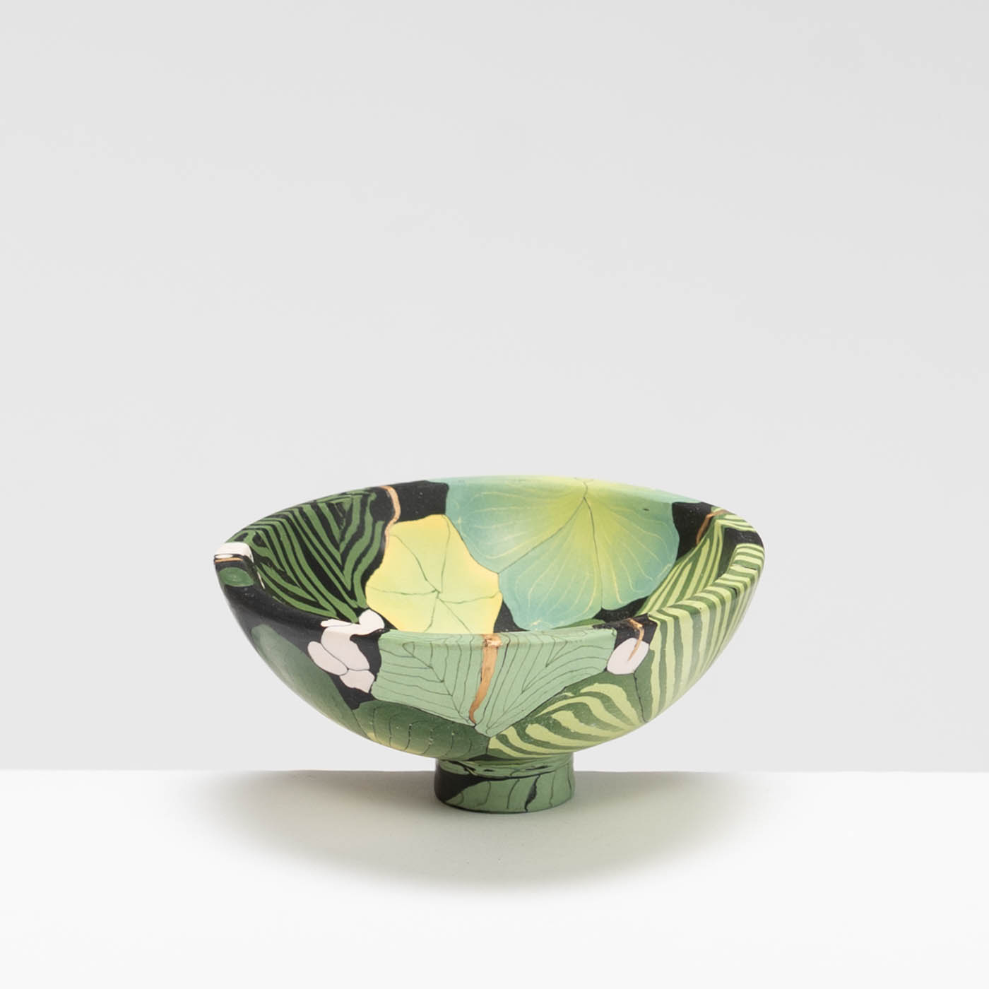 JM570Y15 Green and White Bowl Small