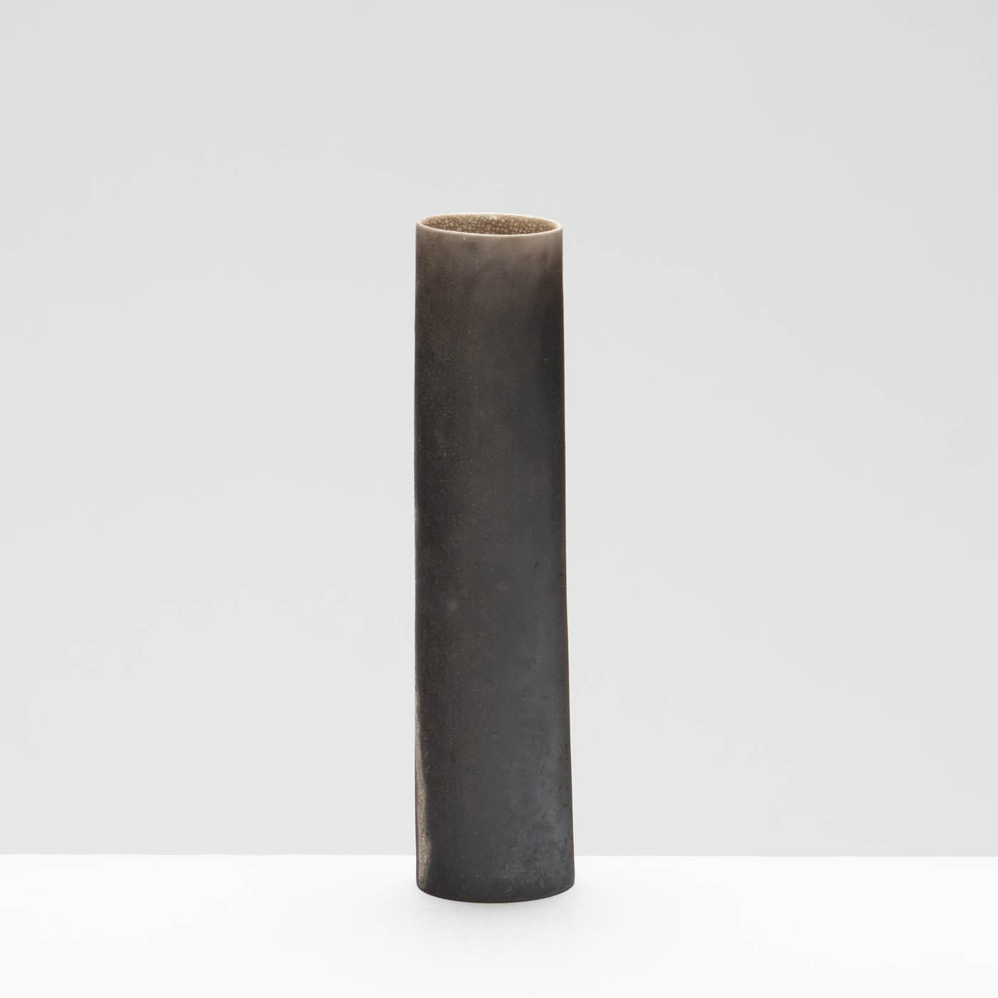 KS400Y90 Rivier III. Small Raku Vessel