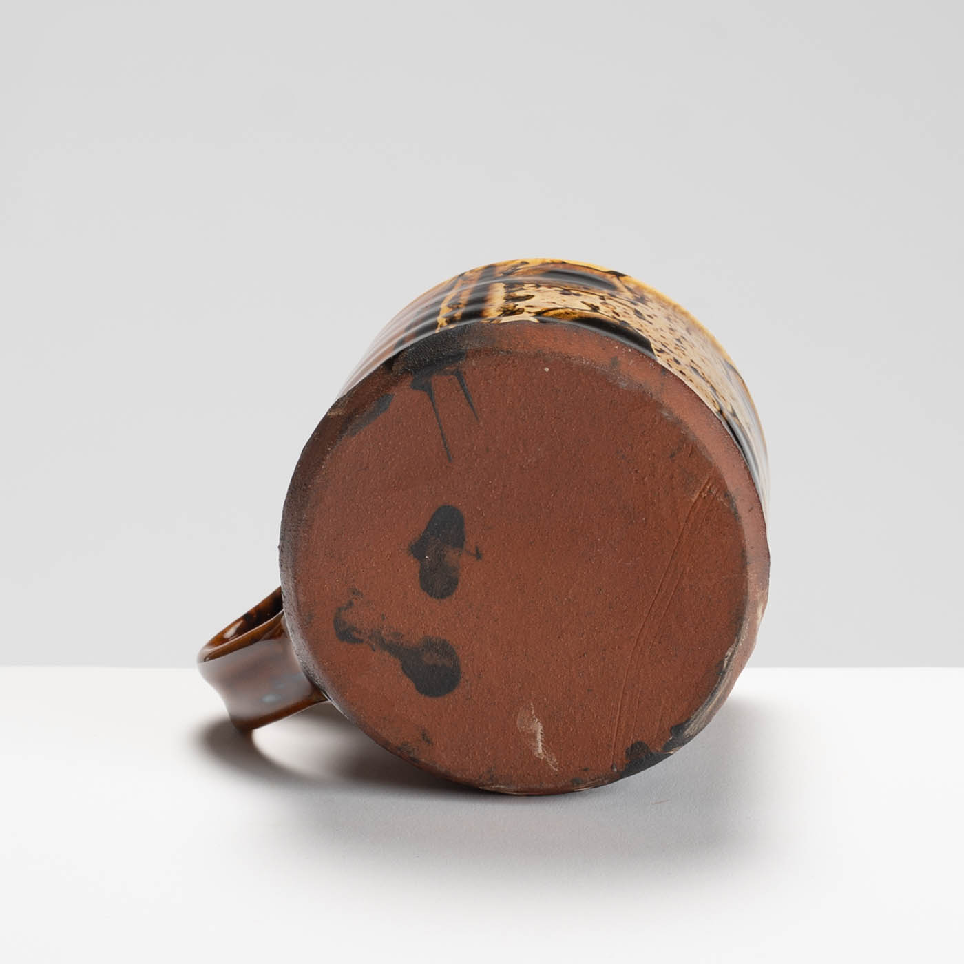 RK561Y046 Medium Mug