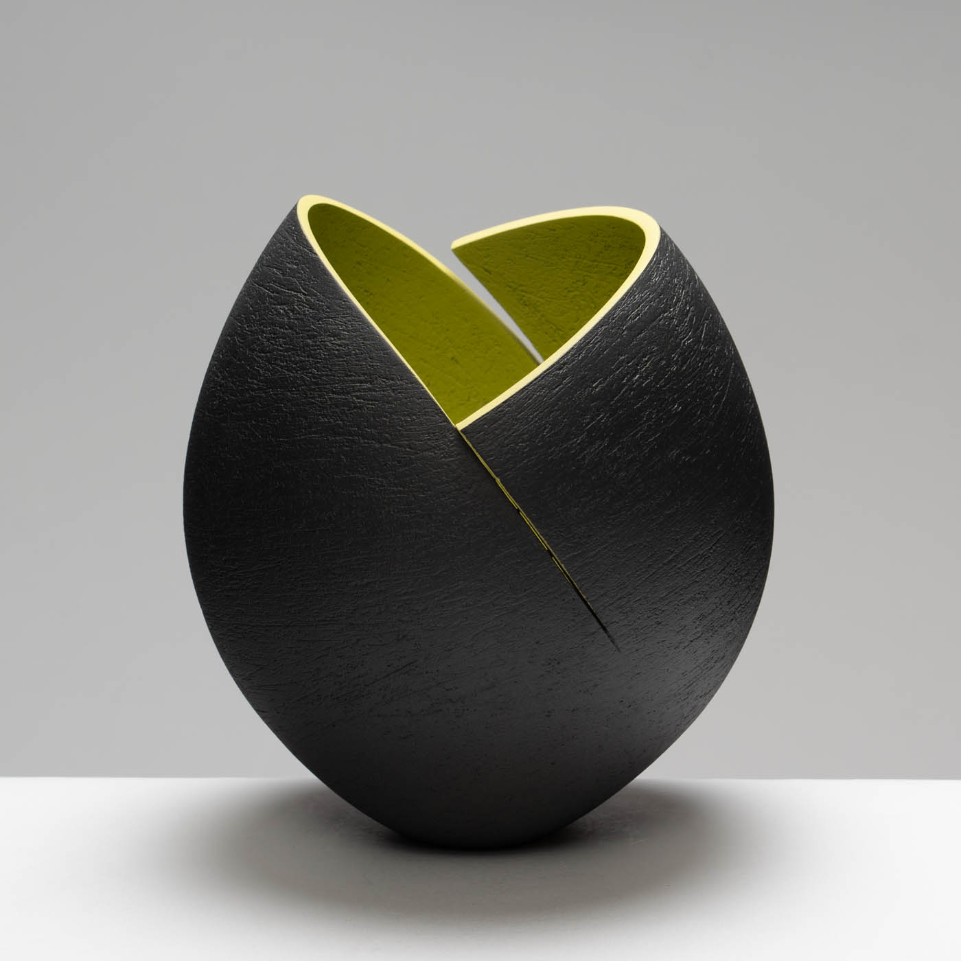 ASH259X79 Black Cut and Altered Bowl