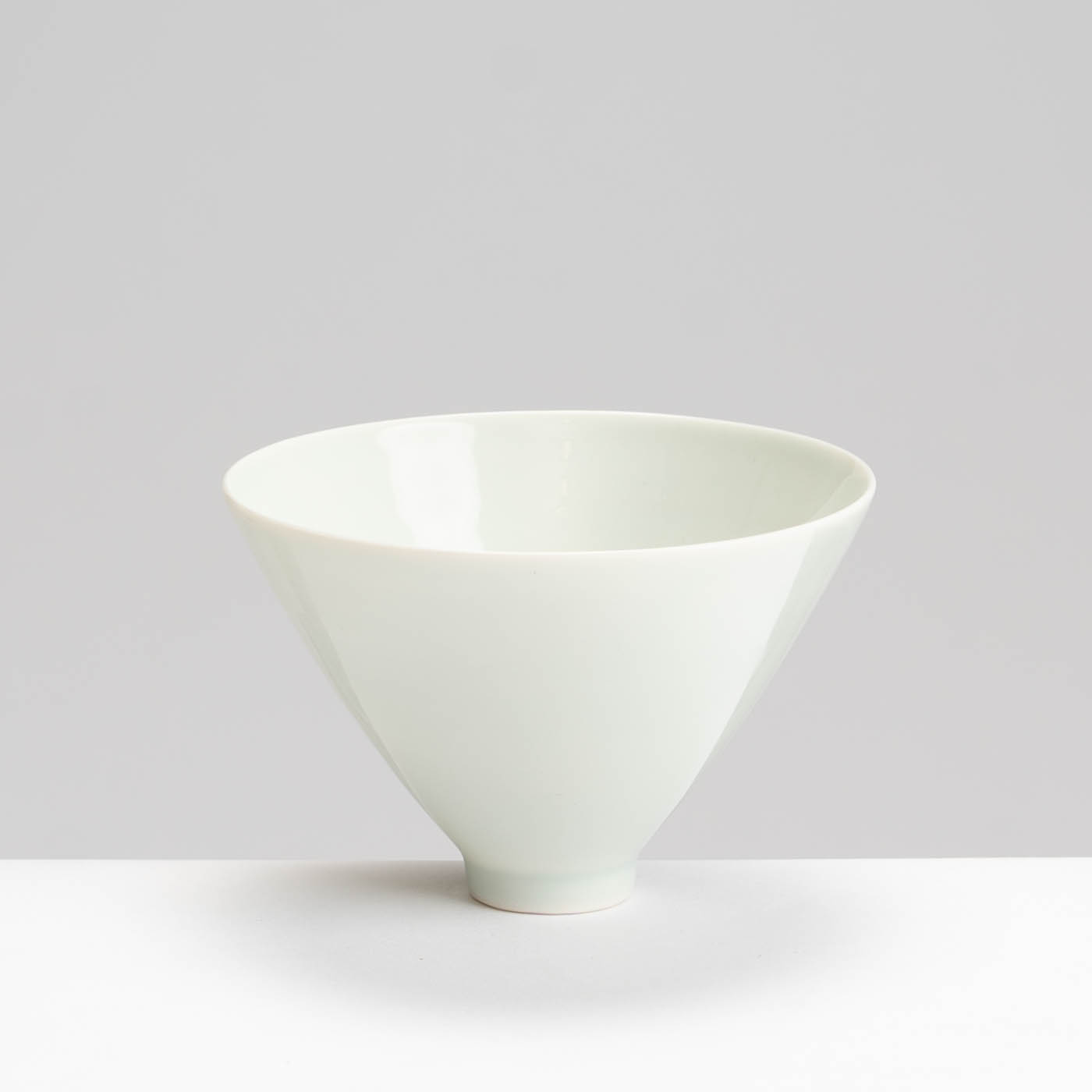 RH578Y124 Dish Pale Celadon