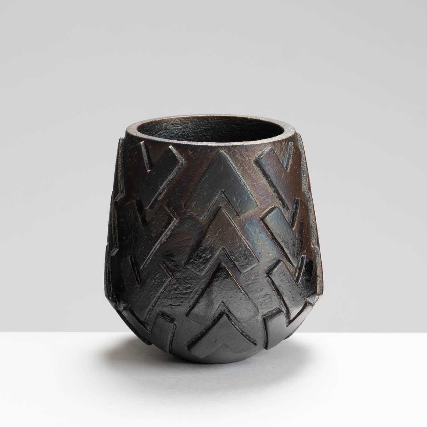 SH489X74 Saggar Pot