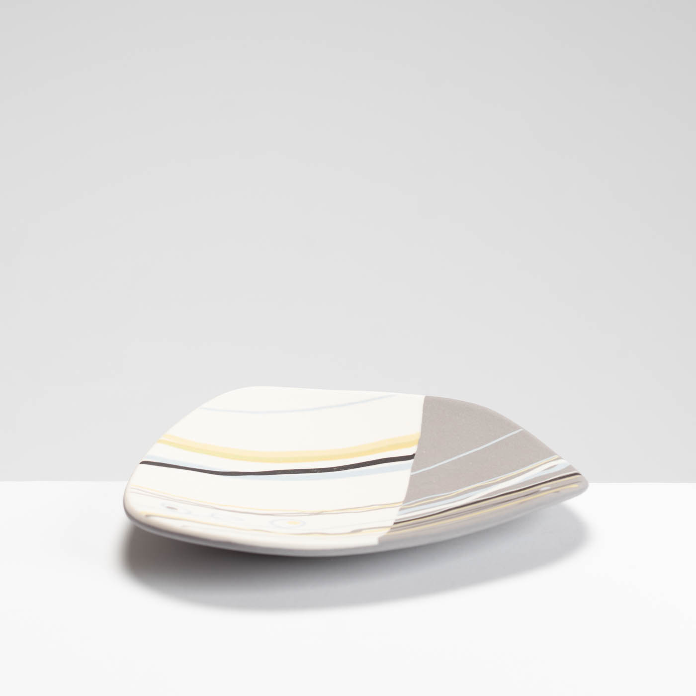 CS581Y65 Parallax Asymmetric Plate