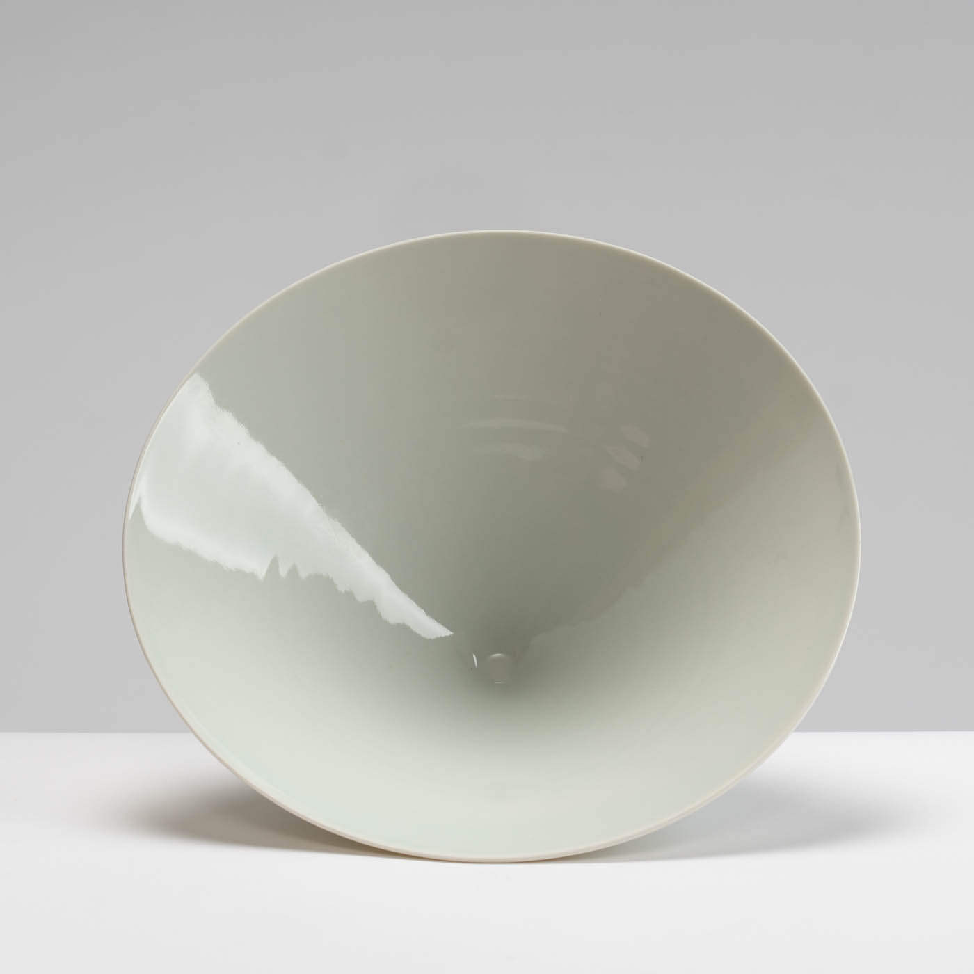 RH578Y108 Bowl Pale Celadon