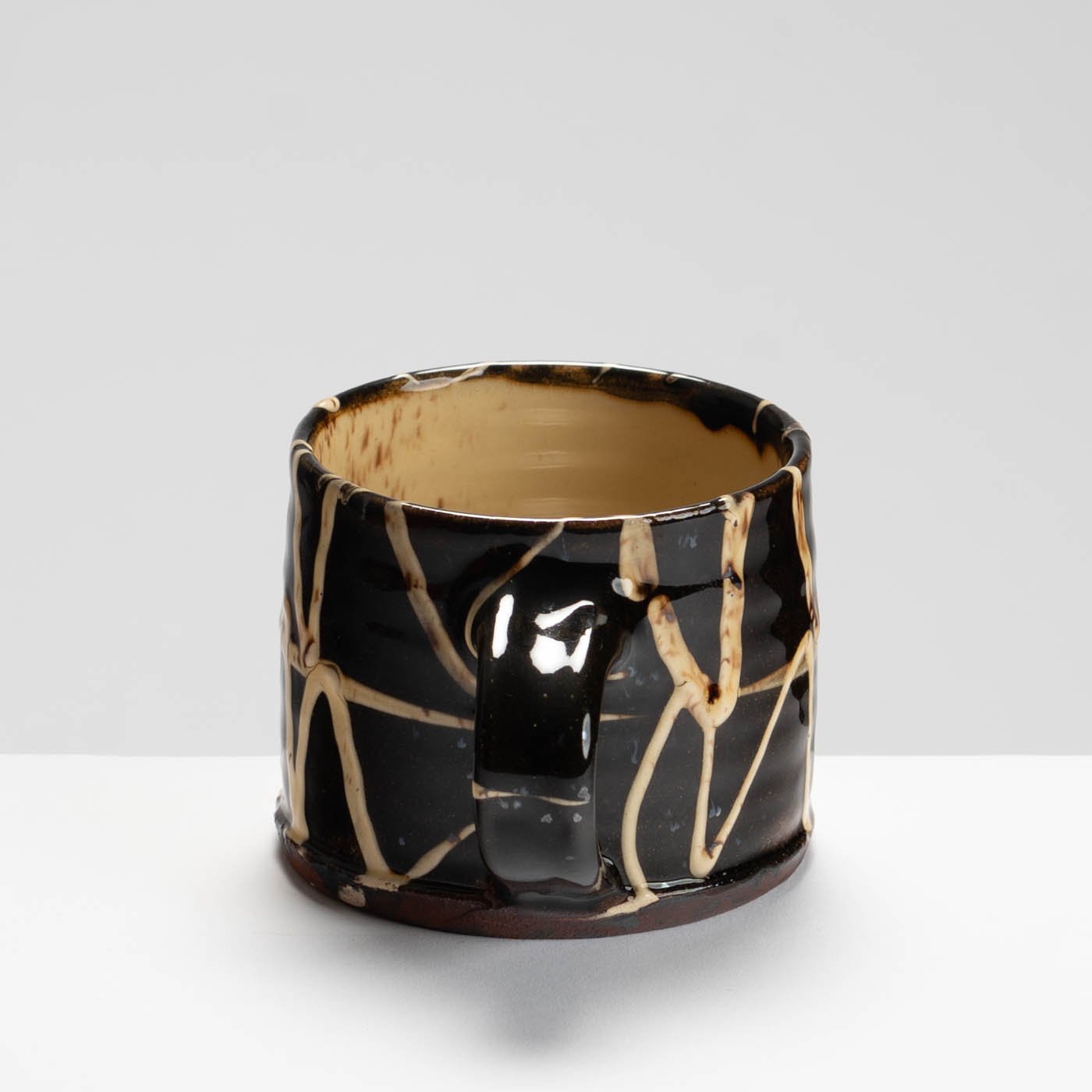 RK561Y044 Medium Mug