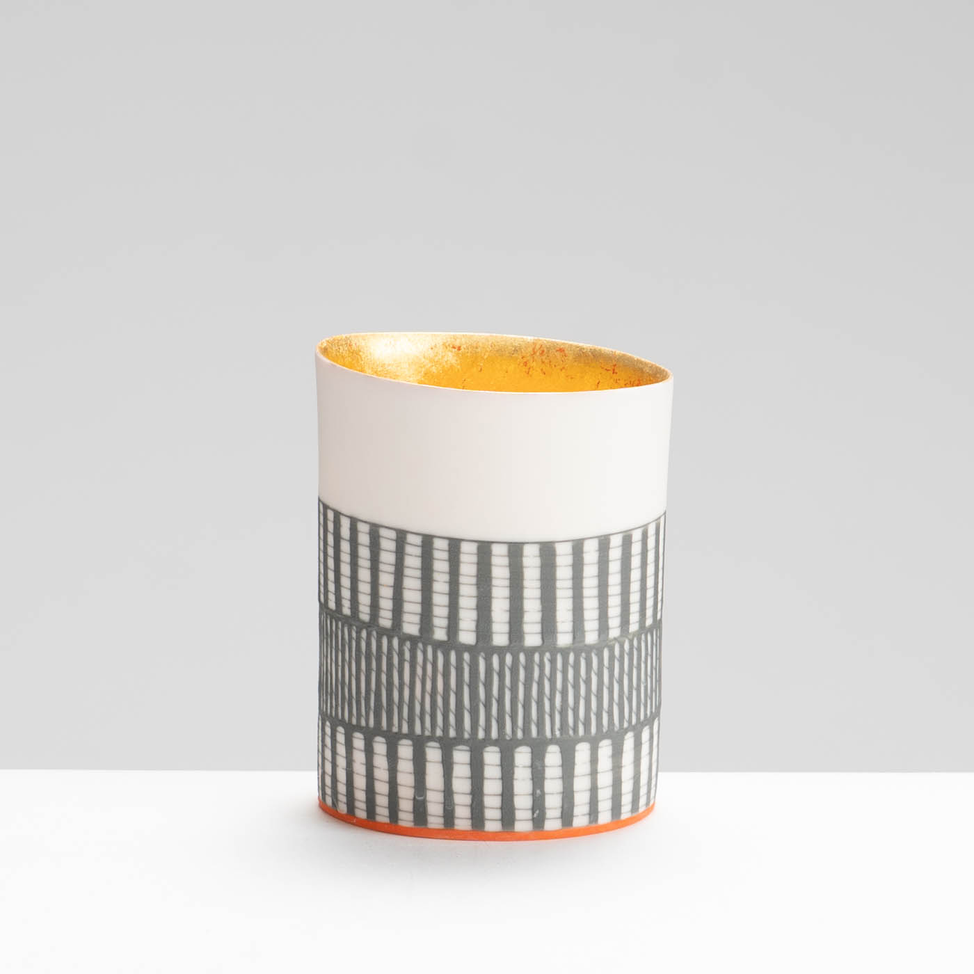 LS345Y773 Small Cylinder Vessel with 23ct Gold Interior