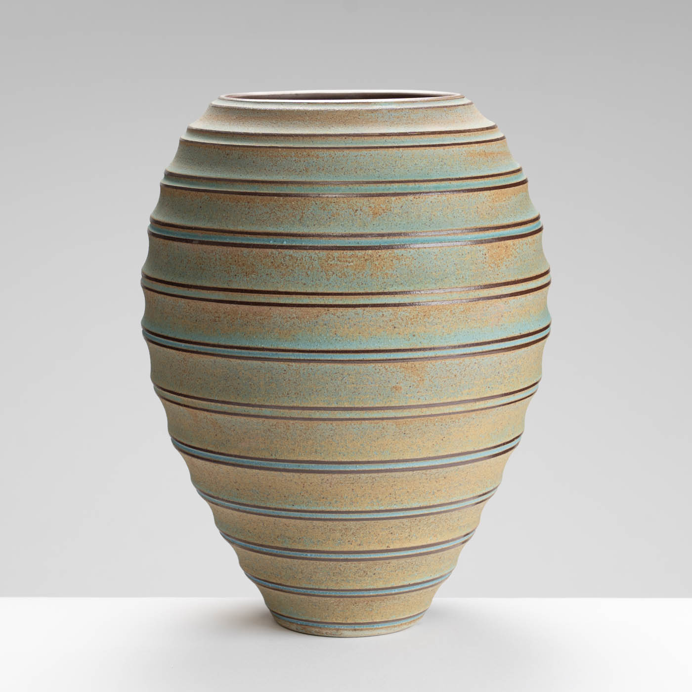EM183Y958 Lantern Vase