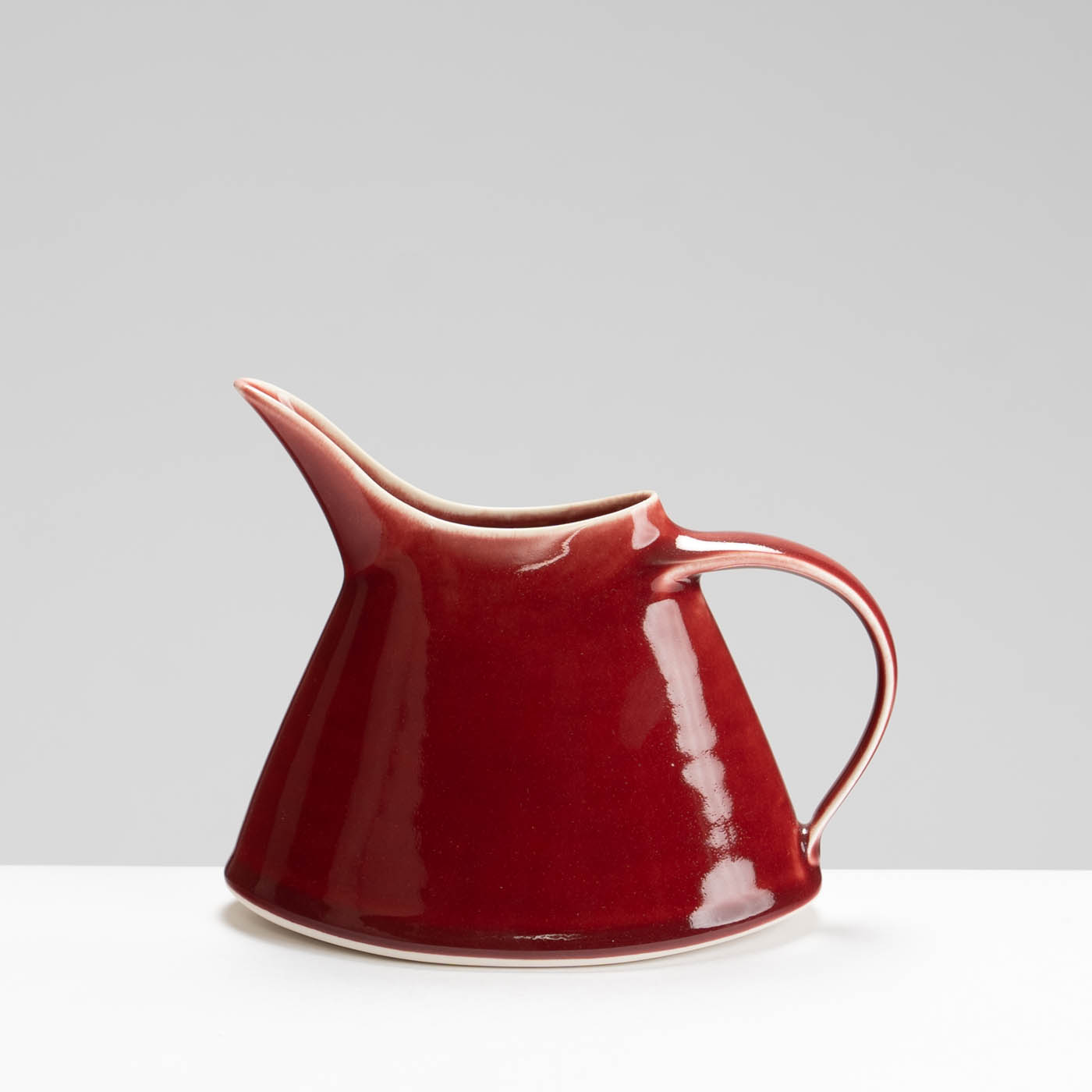 TT525Y239 Small Oval Jug Red