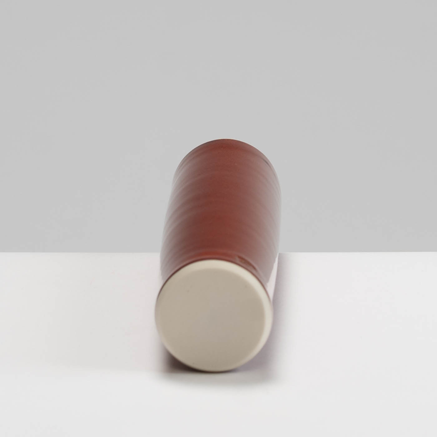 RH578Y121 Cylinder Vase Burnt Red