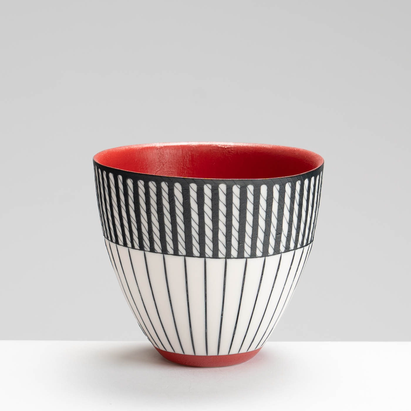 LS345Y760 Small Bowl with Deep Ruby Interior