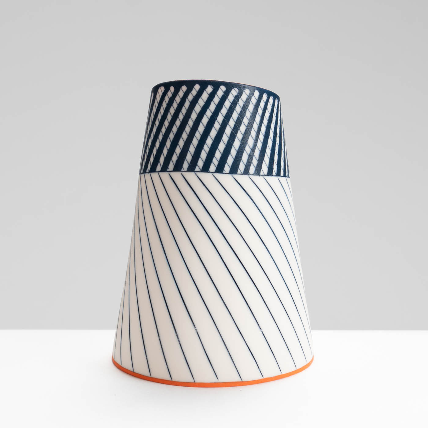 LS345Y751 Vase with Deep Orange Interior