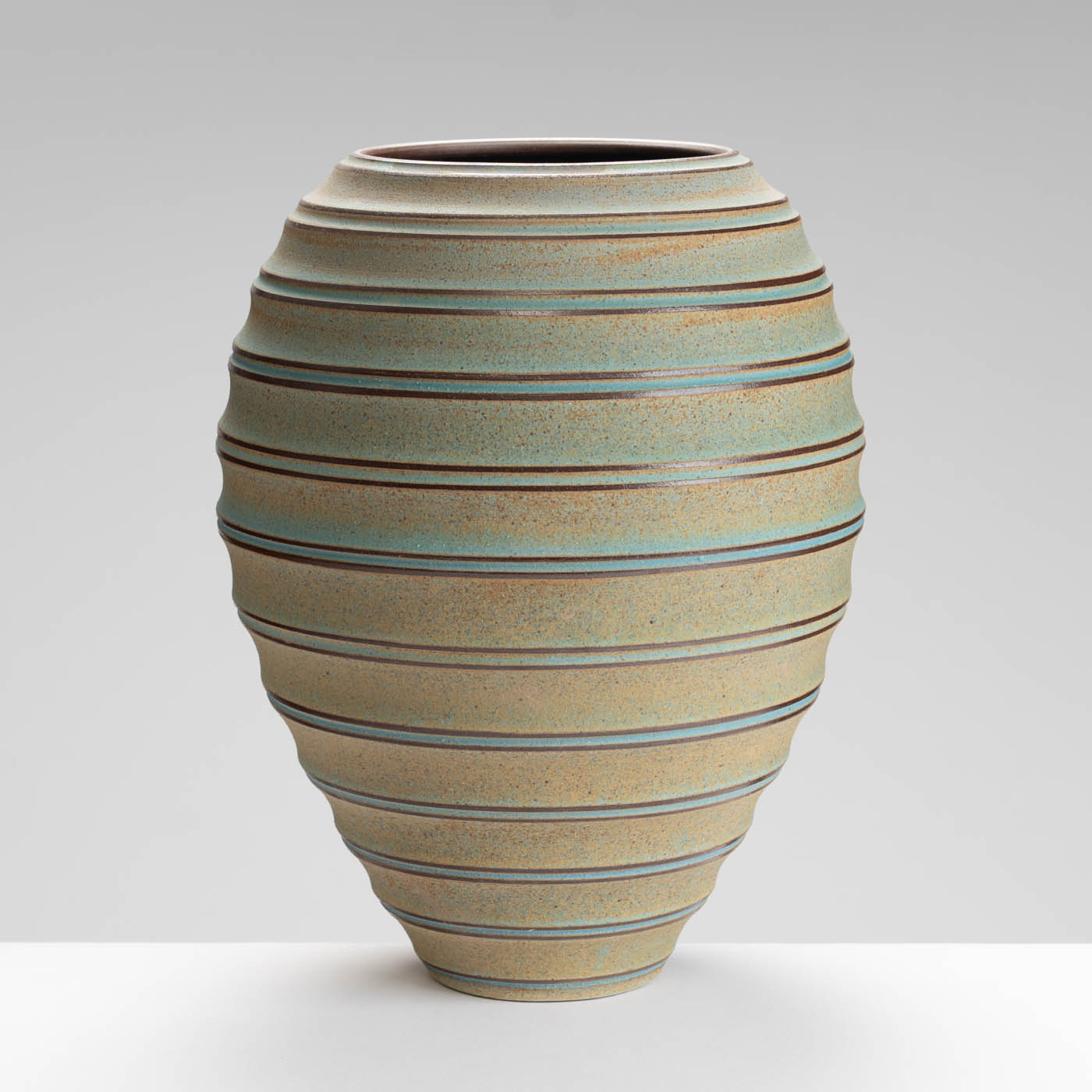 EM183Y958 Lantern Vase