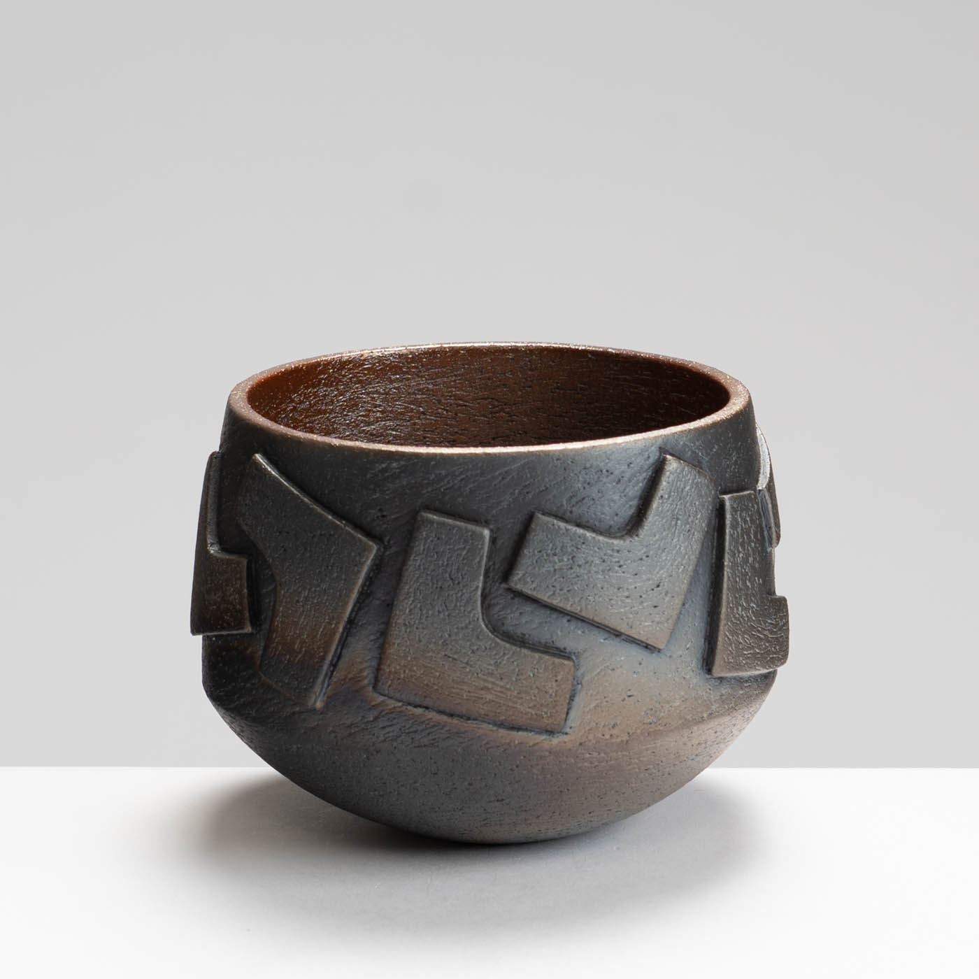 SH489X73 Raku Kuba Bowl