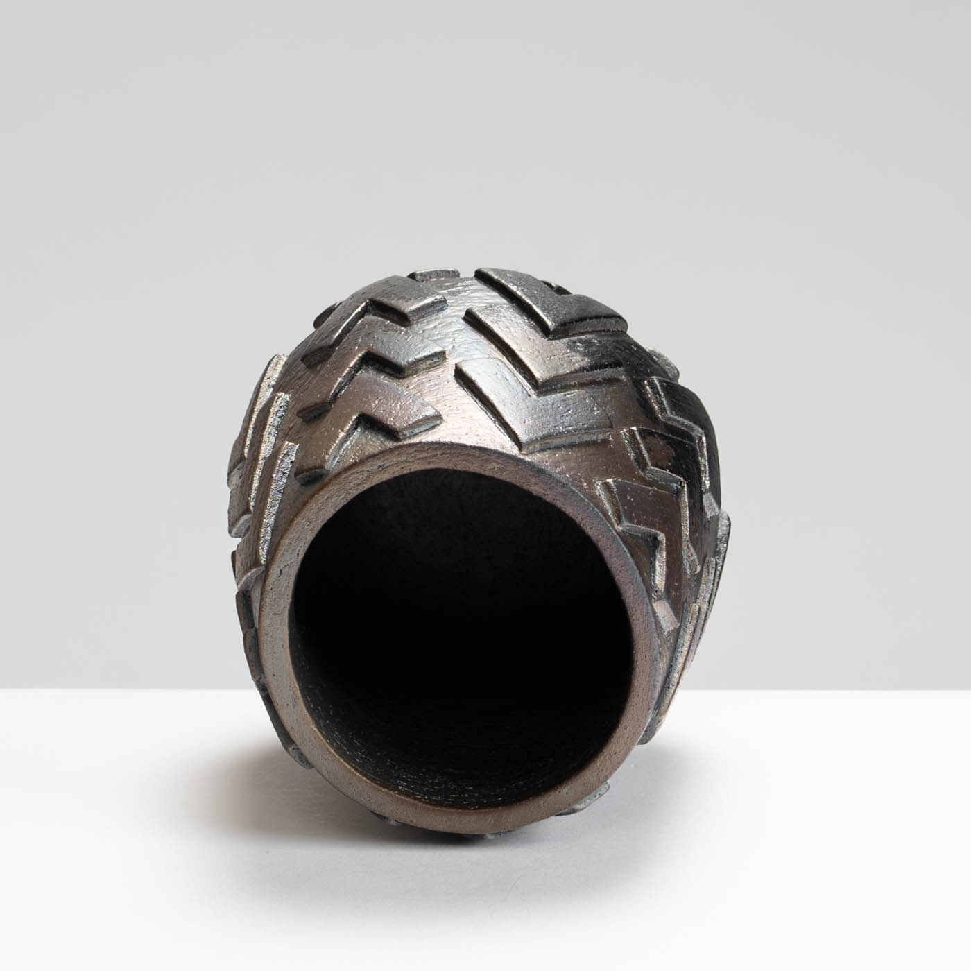 SH489X74 Saggar Pot