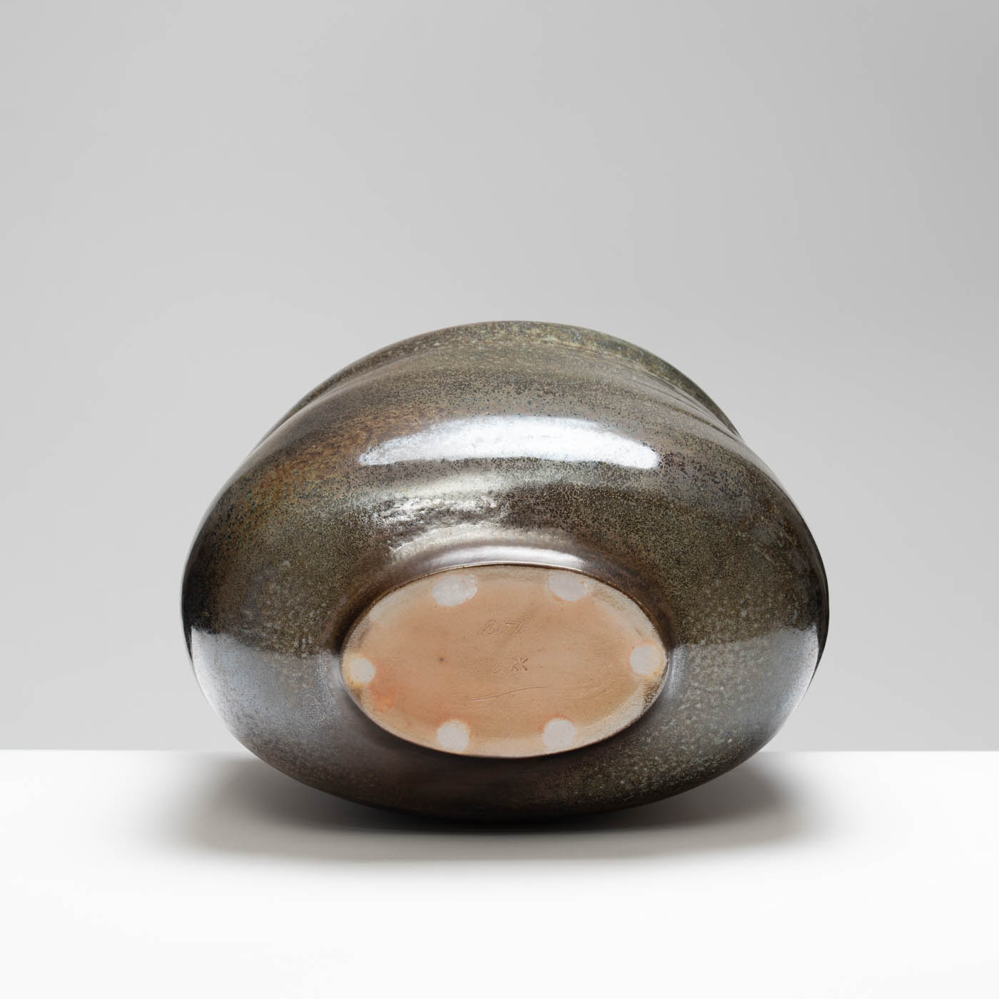 RK53Y196 Cauldron