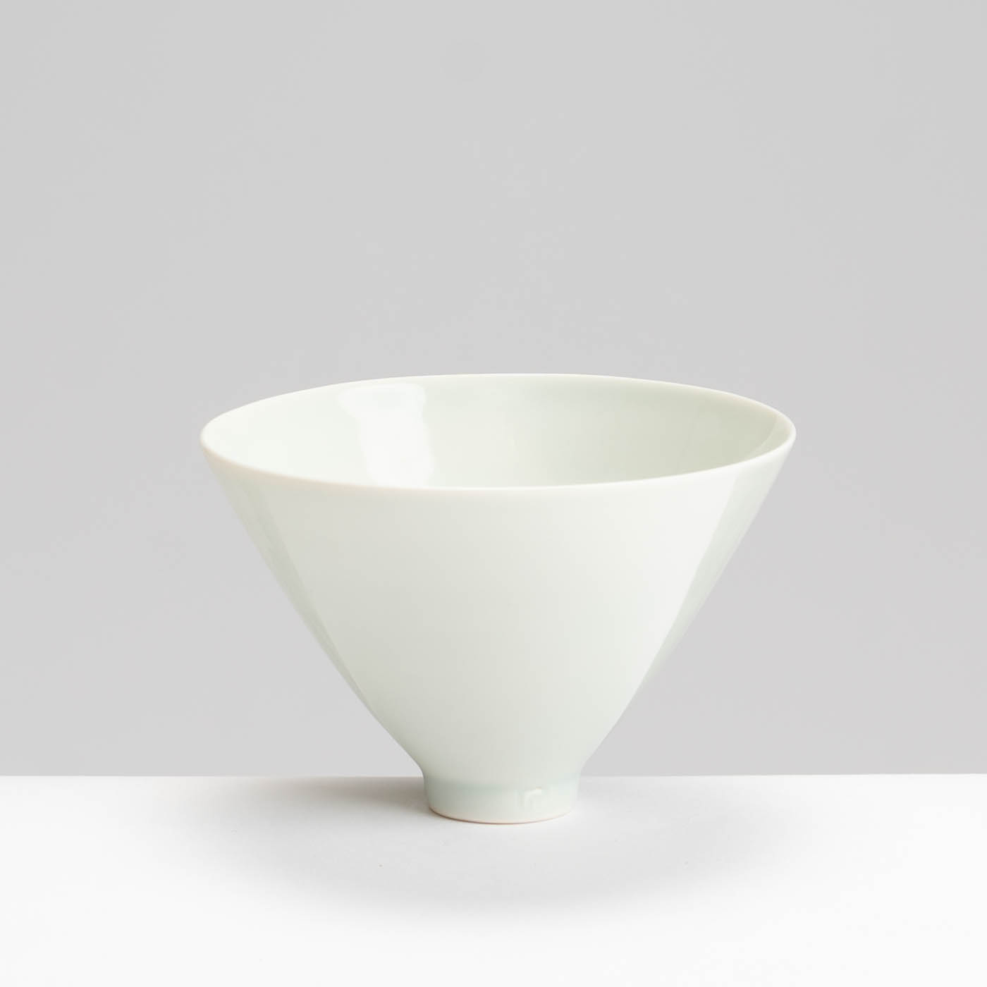 RH578Y124 Dish Pale Celadon