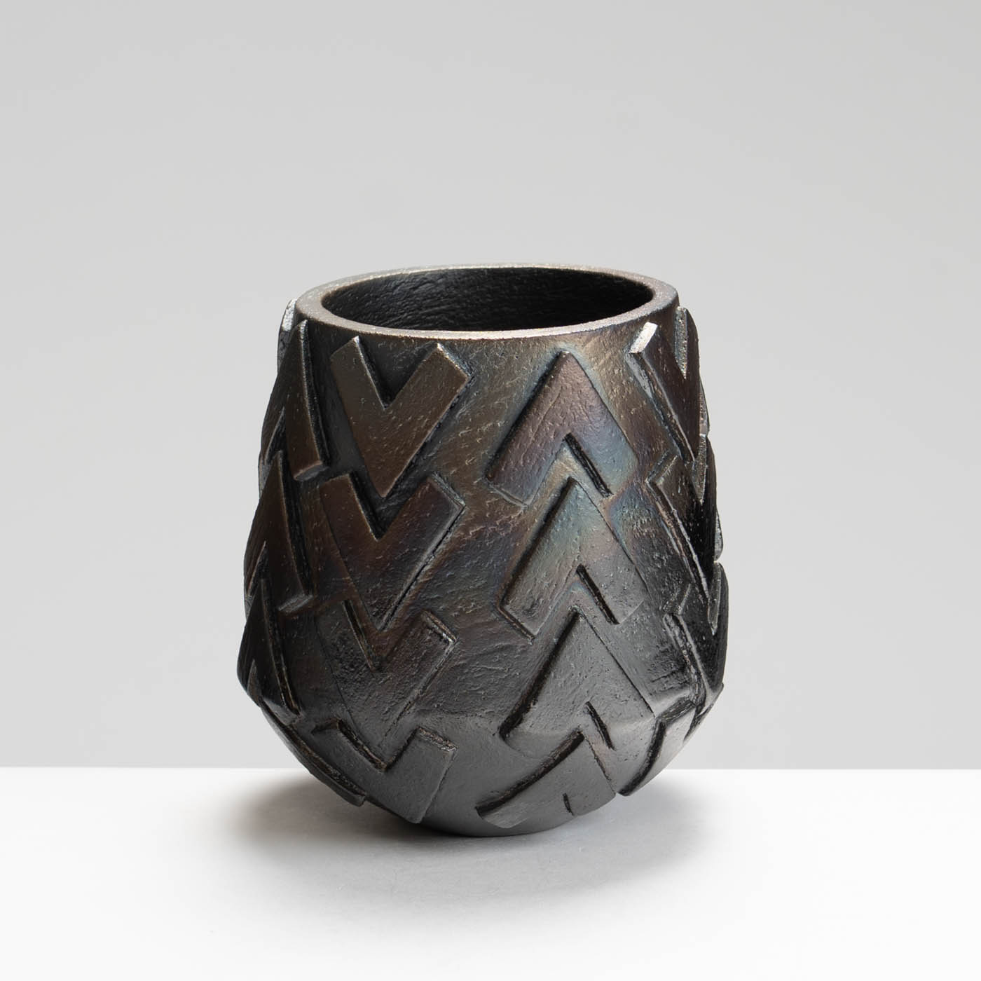 SH489X74 Saggar Pot