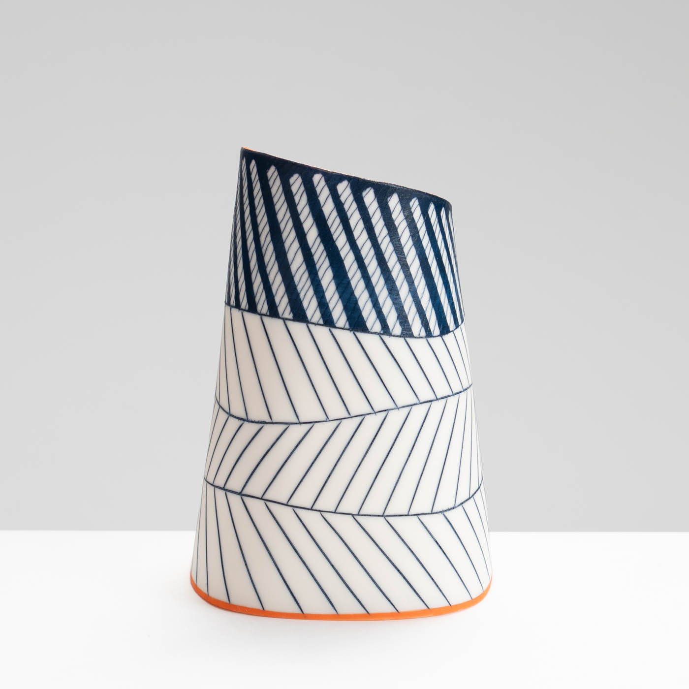 LS345Y748 Squared Vase with Deep Orange Interior