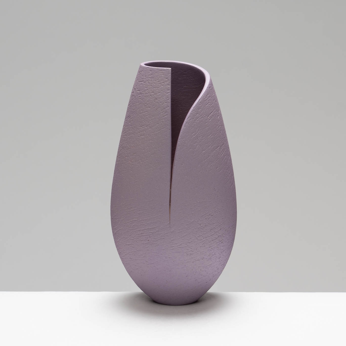 ASH259X82 Lilac Cut and Altered Vessel