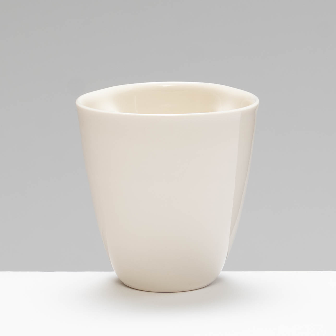 JD468Y227 Indented Beaker