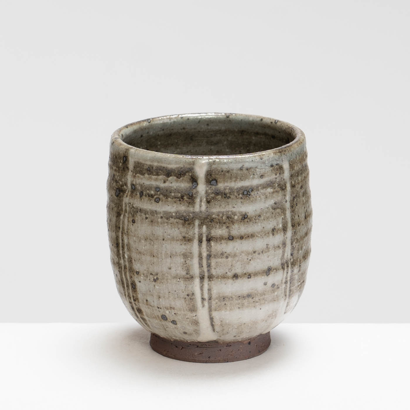 MW276Y931 Yunomi