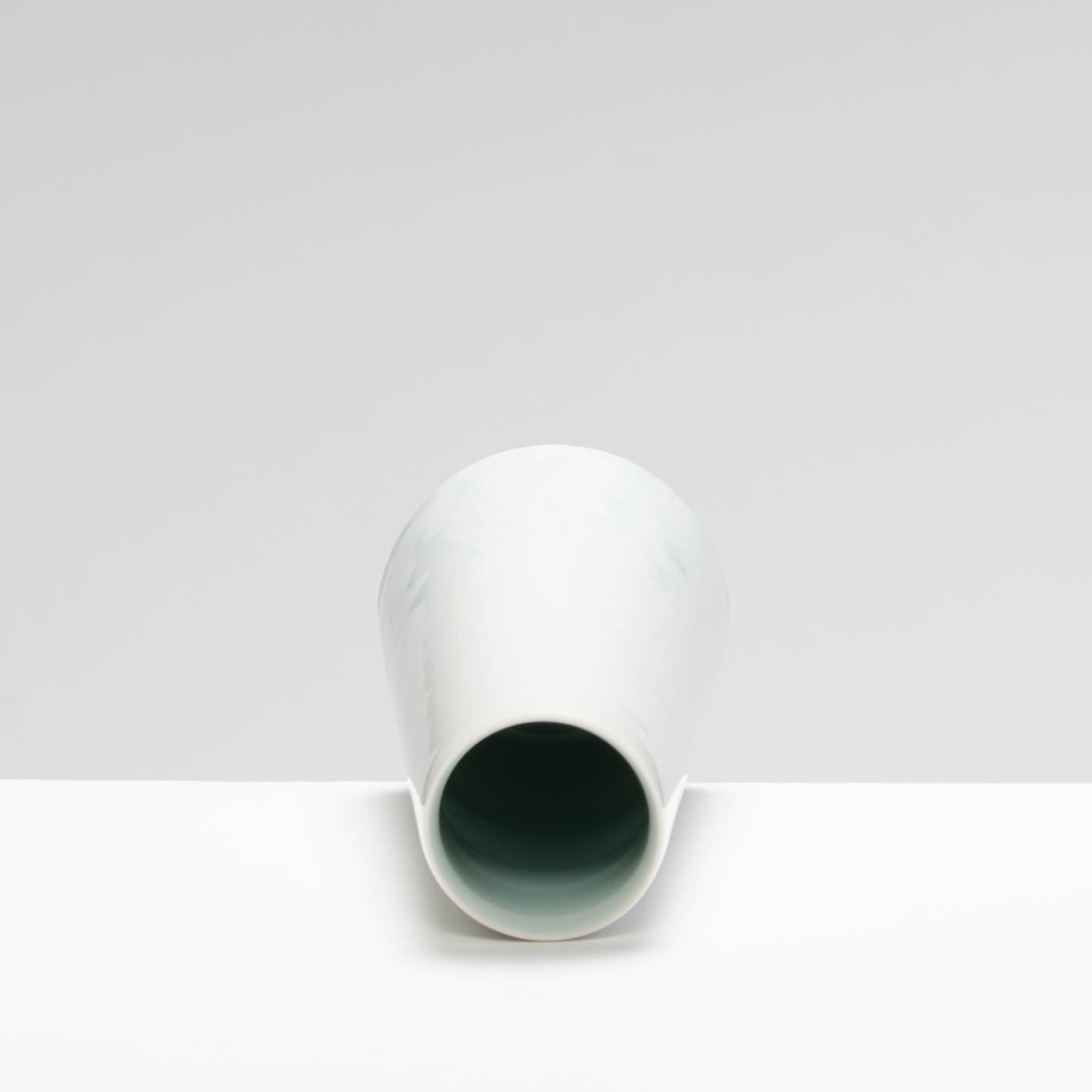 CK233Y1680 Bud Vase